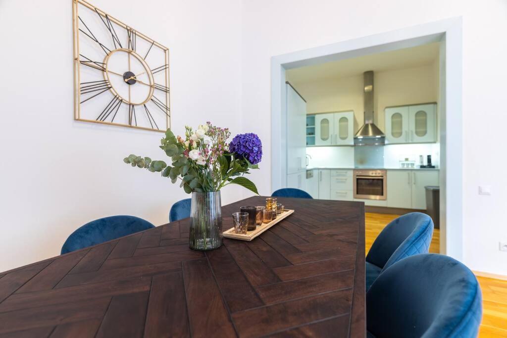 Charming 2Bedroom Old Town Apartment 布拉格 外观 照片
